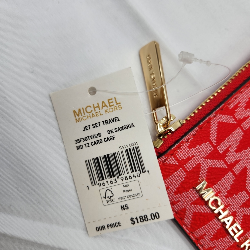 Michael Kors Red Jet Travel Set Card Holder - Picture 4 of 6